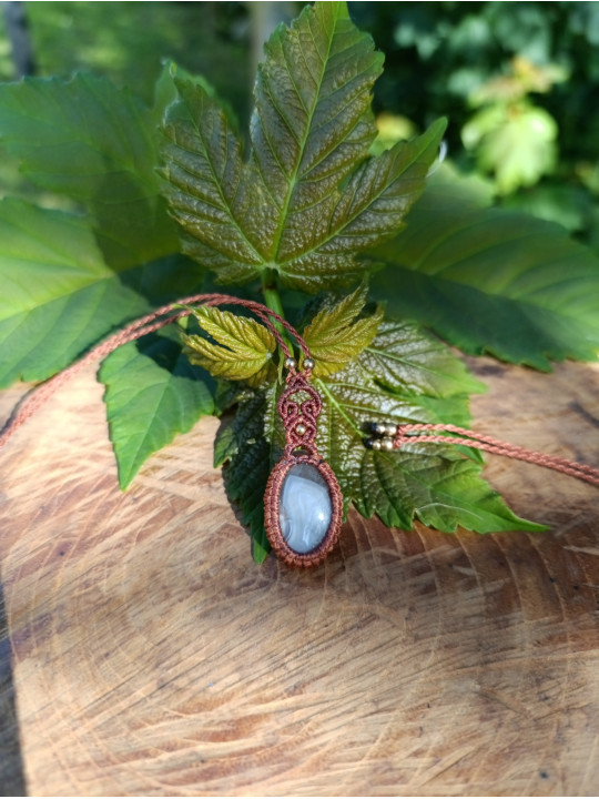 collier micromacramé pierre agate
