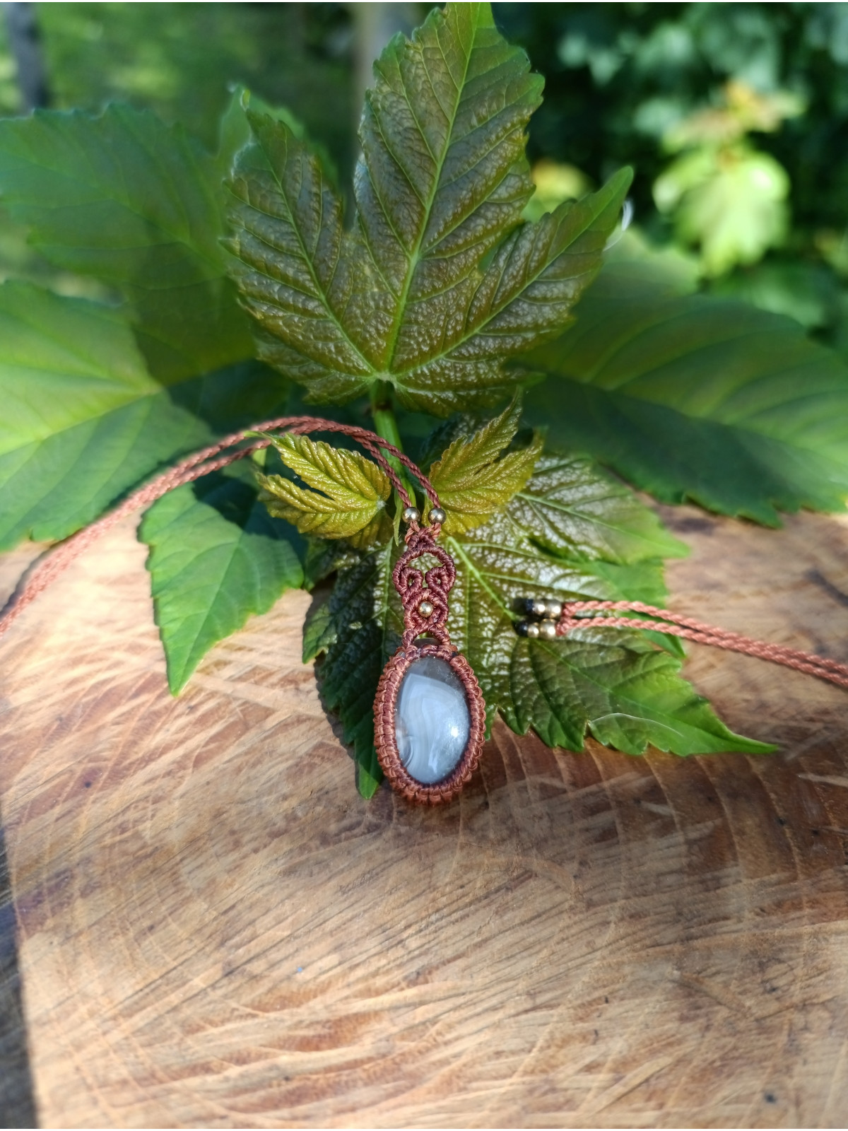collier micromacramé pierre agate