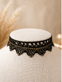 Offrez-vous un bijou raffiné qui allie authenticité, charme vintage et élégance contemporaine