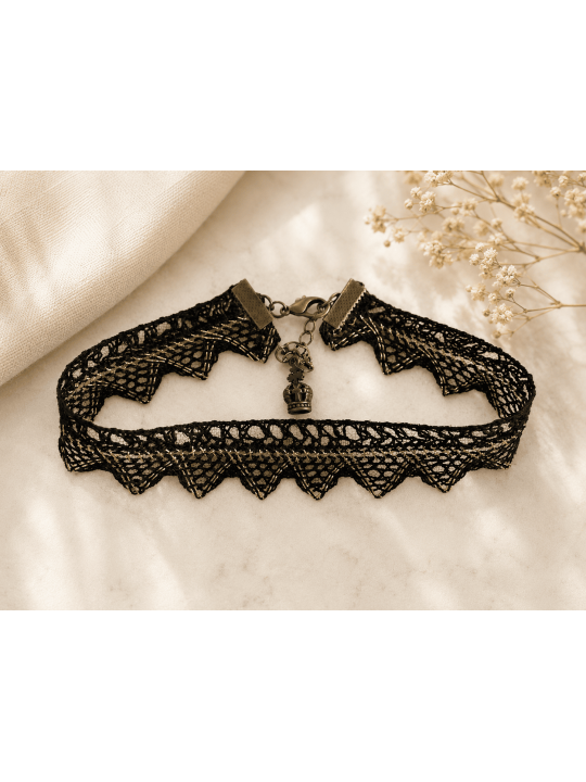 Offrez-vous un bijou raffiné qui allie authenticité, charme vintage et élégance contemporaine