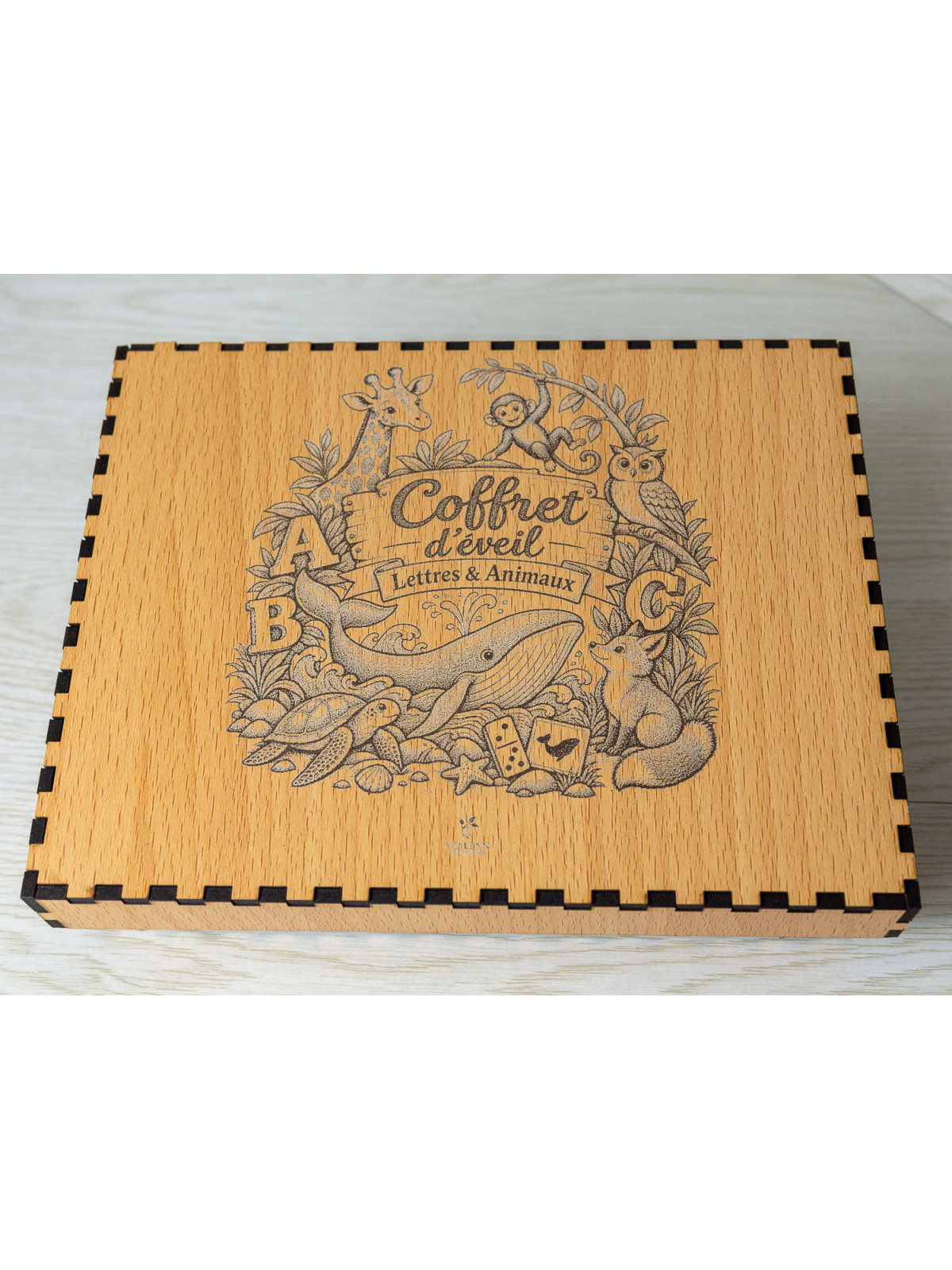 Coffret d’éveil en bois – Lettres & Animaux
