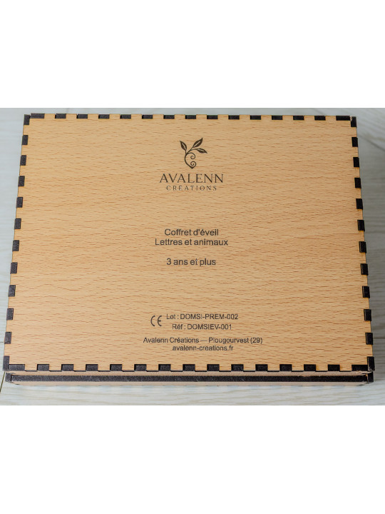 Coffret d’éveil en bois – Lettres & Animaux