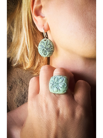 Parure bague et boucles d'oreilles en argile polymère – Bijou d'art pistache