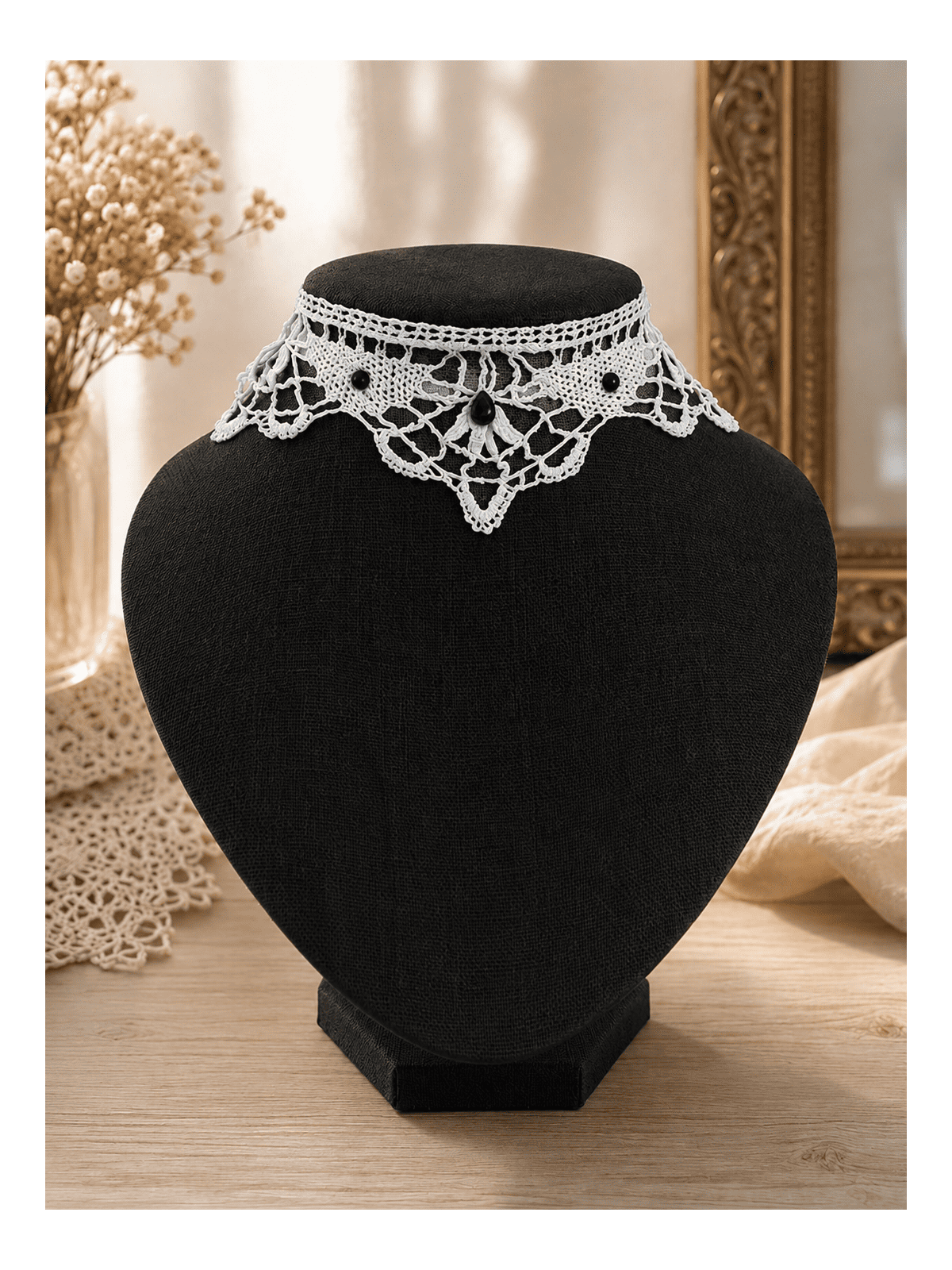 Collier en dentelle blanche vintage romantique et bohème chic