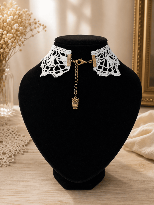 Collier en dentelle blanche vintage romantique et bohème chic