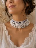 Collier Ras-de-Cou Dentelle Blanche et strass bleus Choker Romantique Femme