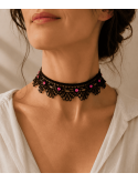 Collier ras-de-cou dentelle noire et strass rose fuchsia antique lace