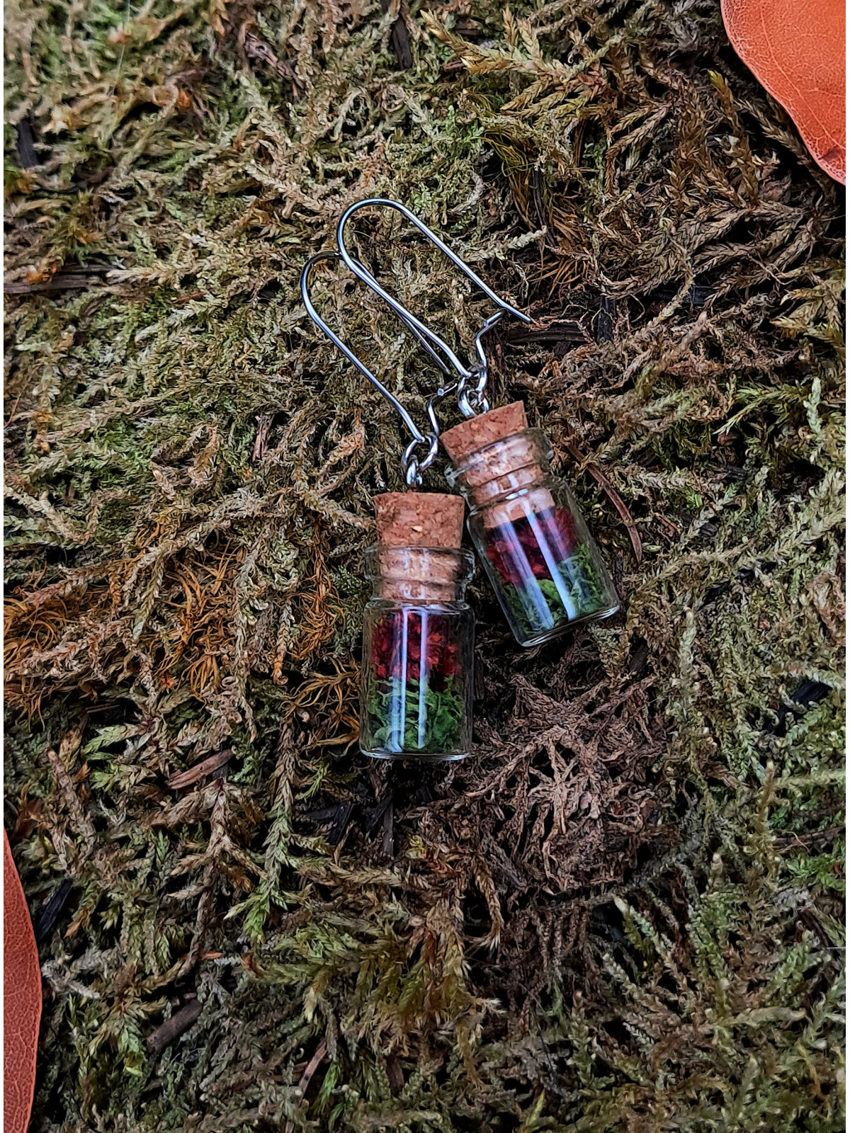 Collection Automne - Boucles d'oreilles hypoallegéniques rouges 