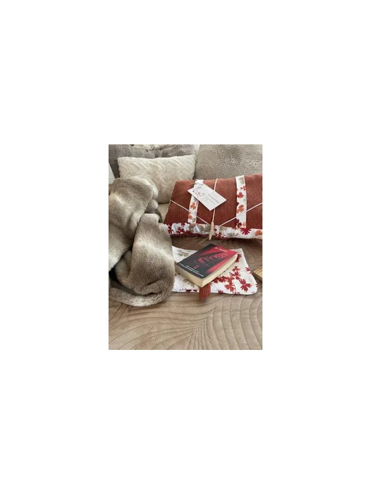 Lot cocooning, coussin de lecture et pochette à livre.