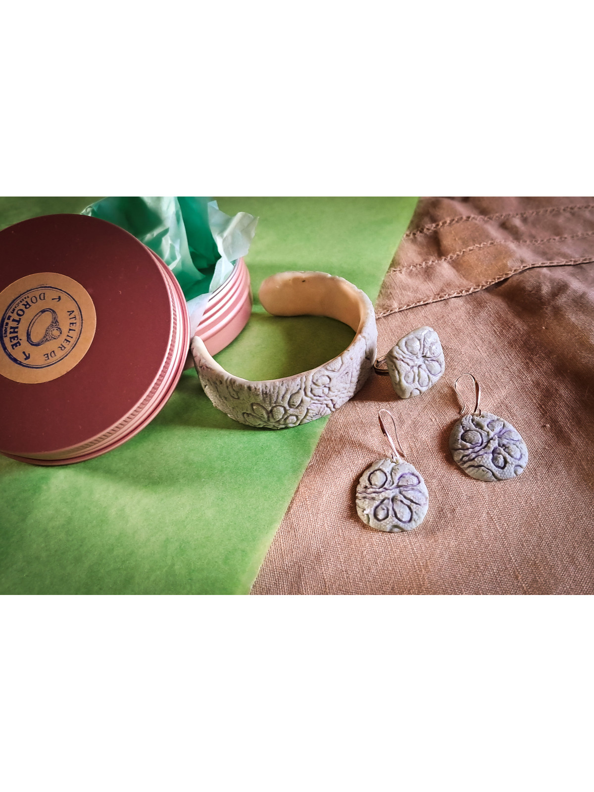 Parure Bague & Bracelet en Argile Polymère – Pistache Texturée | Pièce Unique