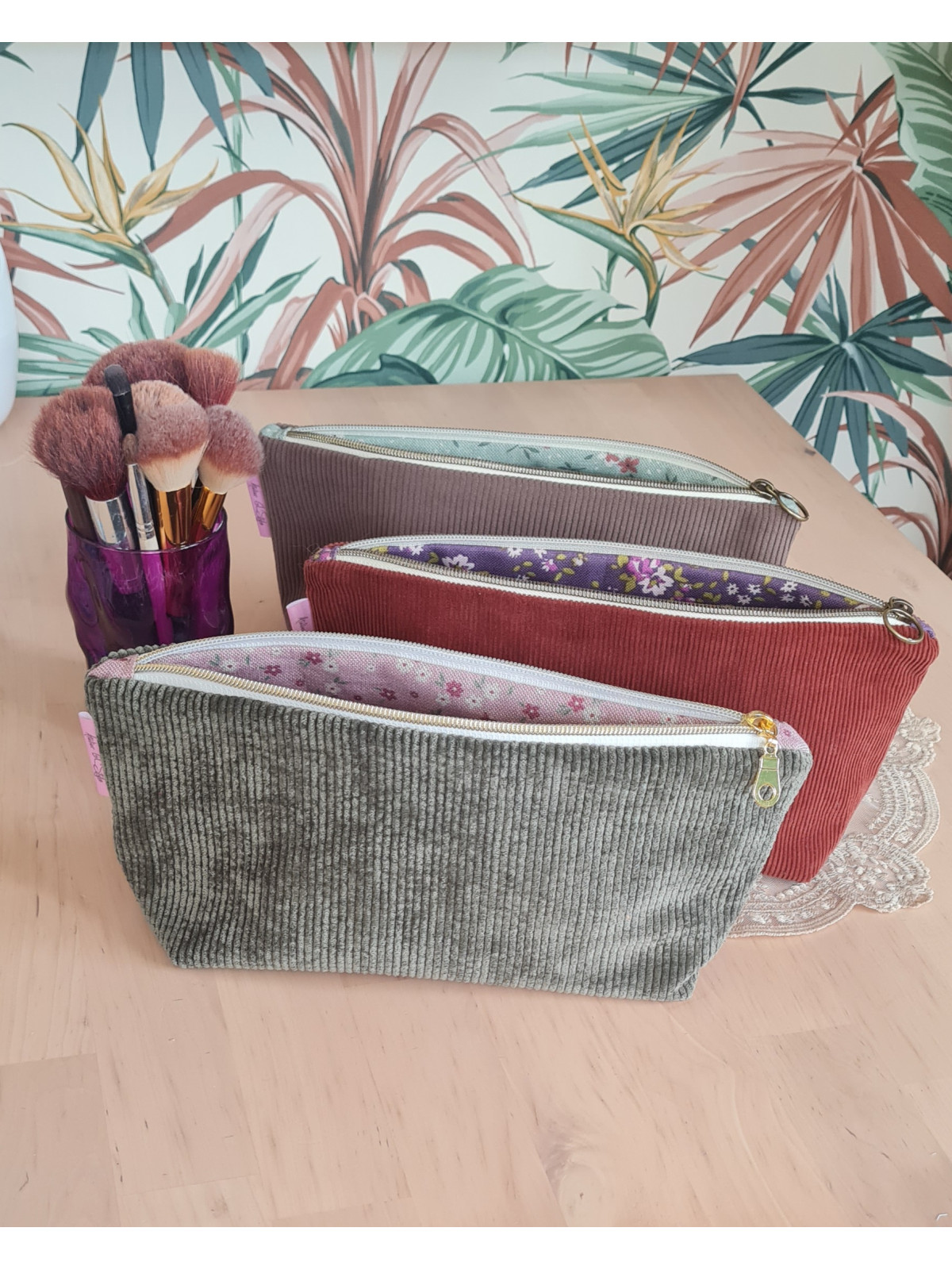 Trousse en velours côtelé