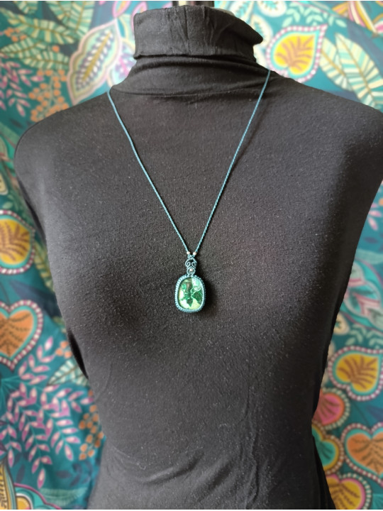 collier micromacramé pierre chrysocolle