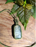collier micromacramé pierre préhnite rutile