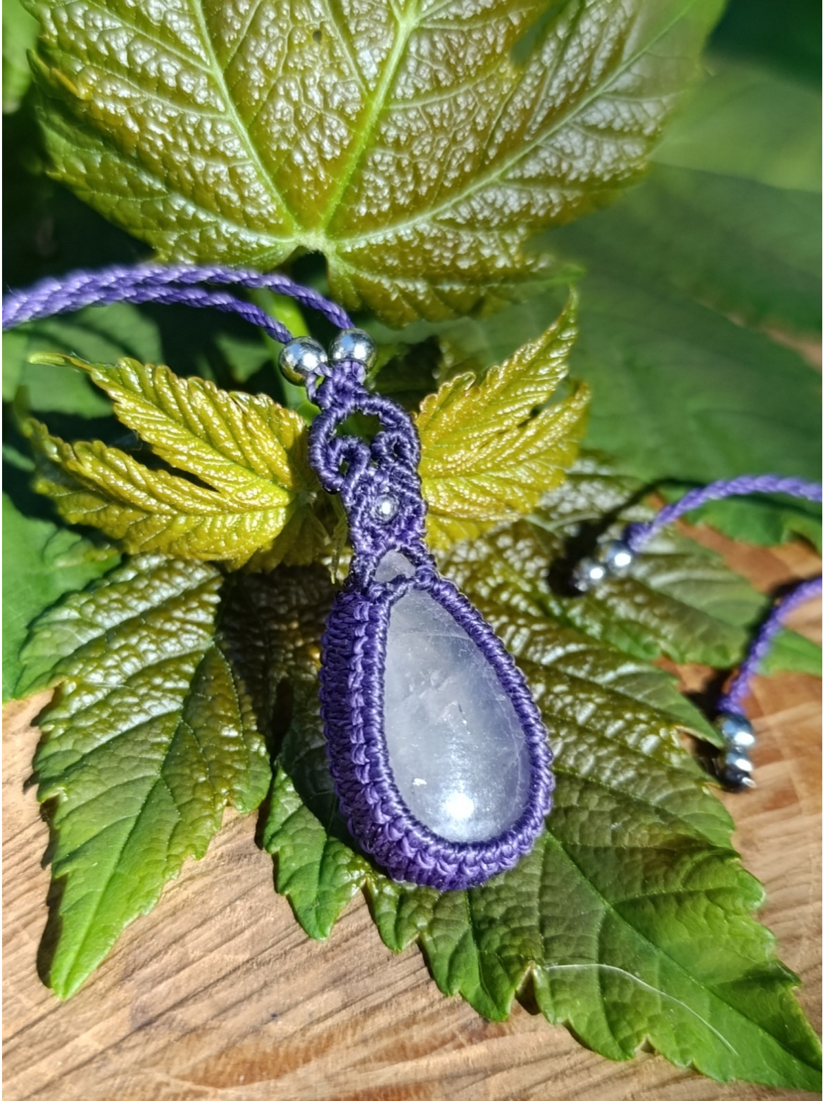collier micromacramé pierre quartz rose