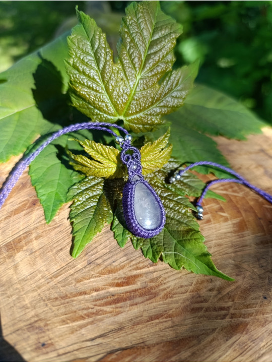 collier micromacramé pierre quartz rose