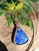 collier micromacramé pierre lapis lazuli