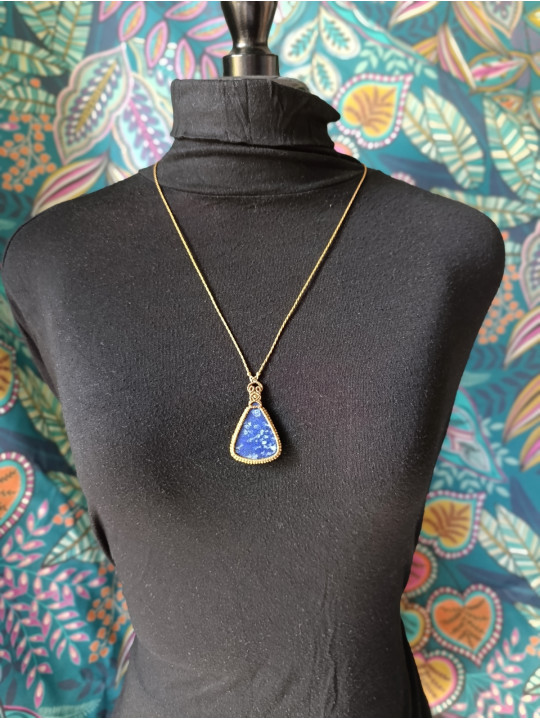 collier micromacramé pierre lapis lazuli