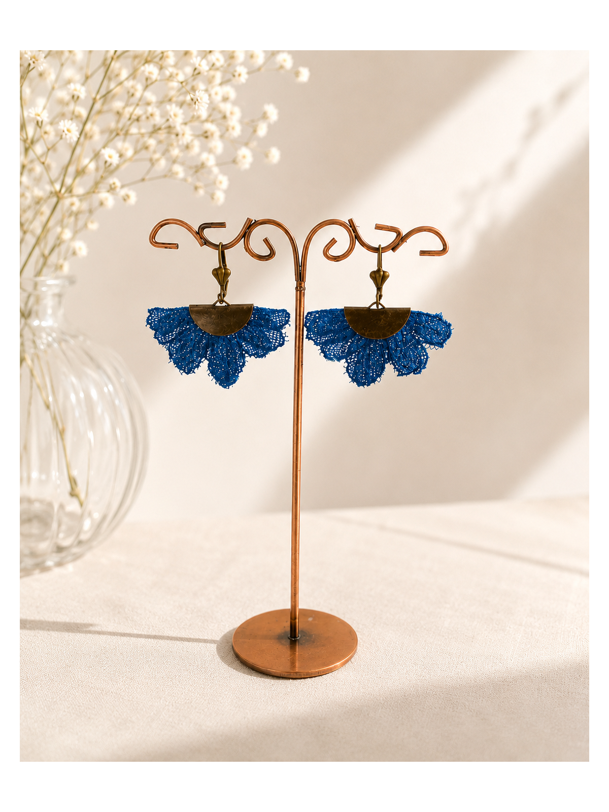 Boucles d’oreilles fleur bleue bohème chic – Bijoux romantiques légers