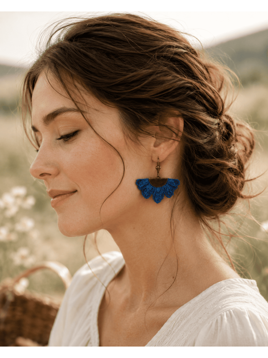 Boucles d’oreilles fleur bleue bohème chic – Bijoux romantiques légers