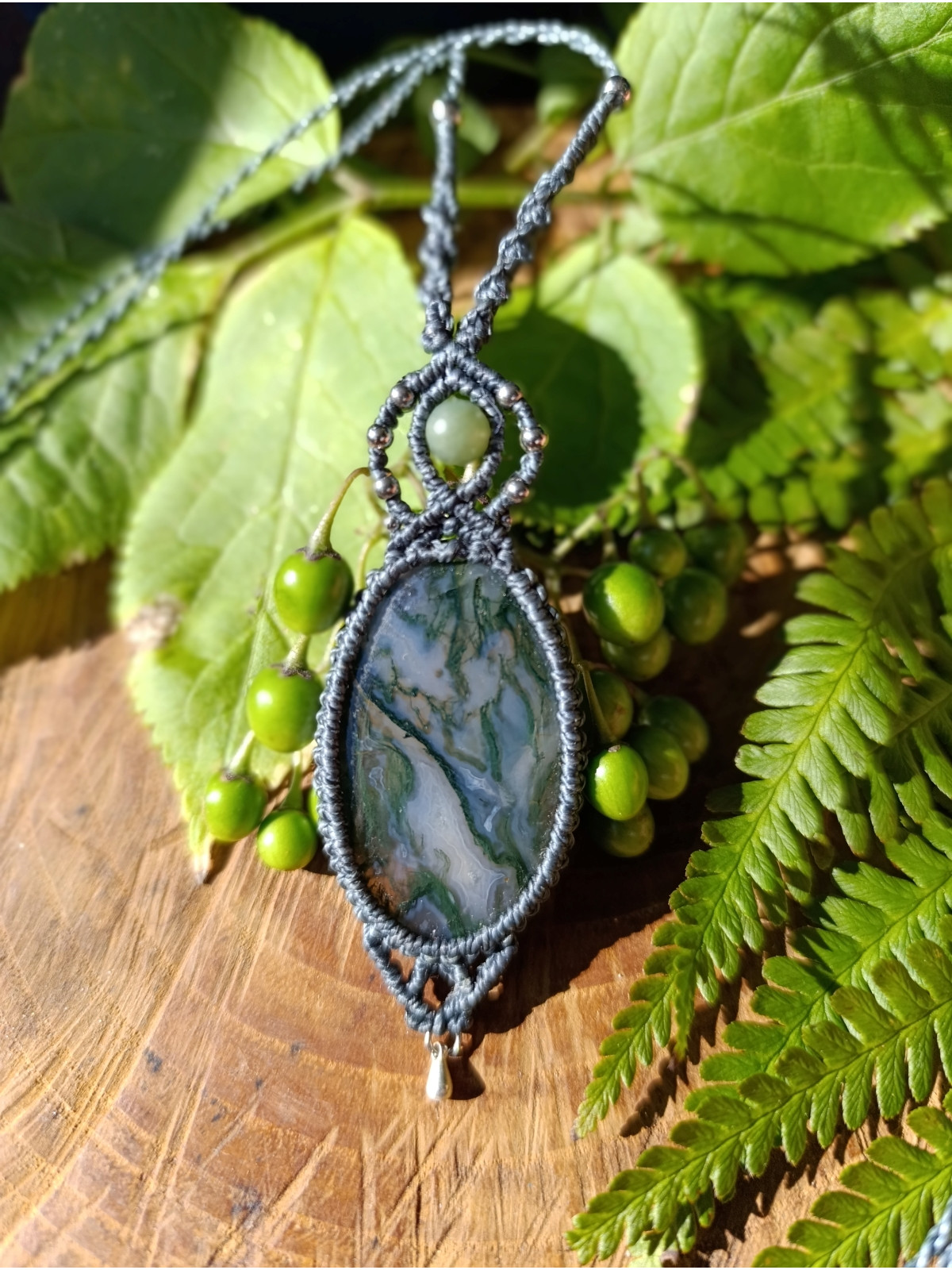 collier micromacramé pierre agate mousse