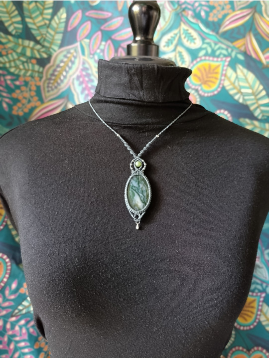 collier micromacramé pierre agate mousse