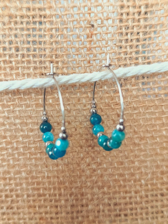 Boucles d'oreilles créoles en acier inoxydable et pierres naturelles 