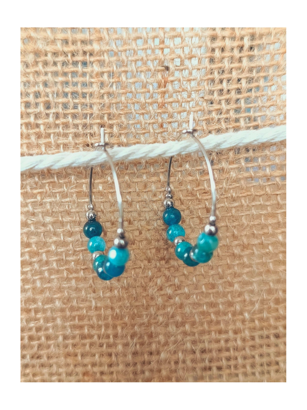 Boucles d'oreilles créoles en acier inoxydable et pierres naturelles 
