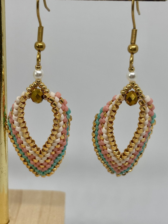 Boucles d'oreilles gouttes tissées en perles Miyuki