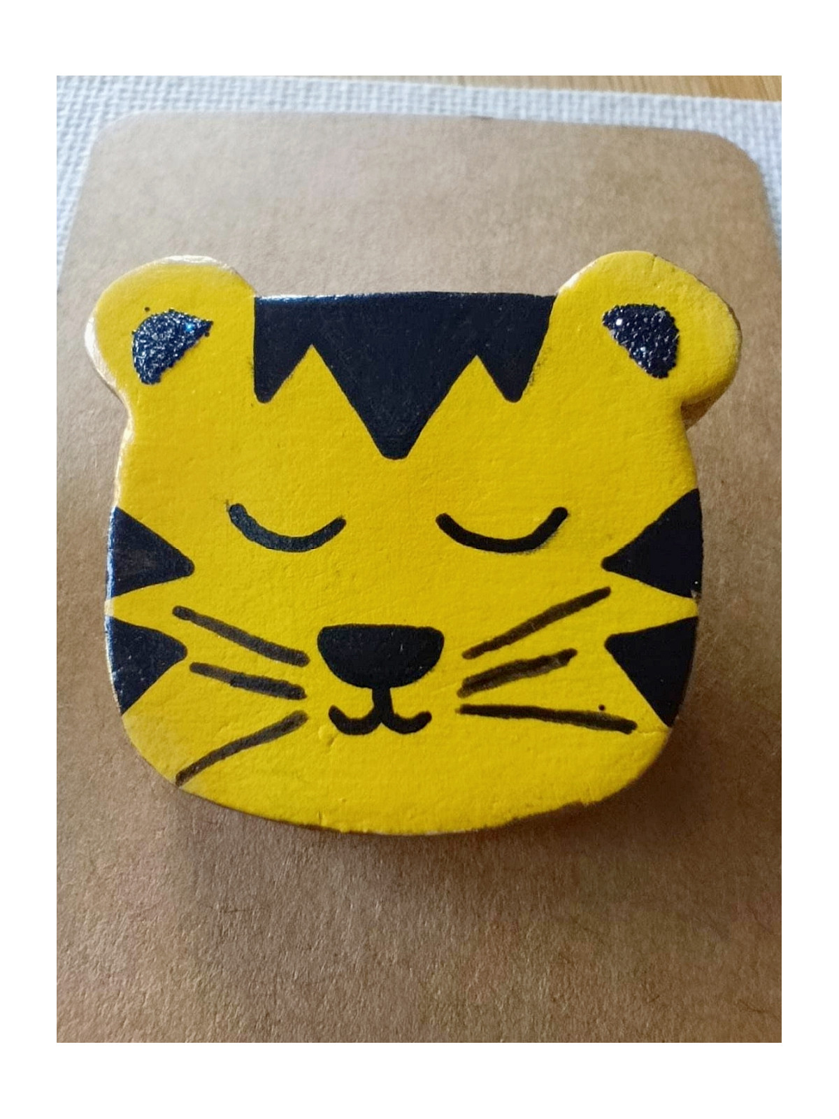 Broches animaux en argile 