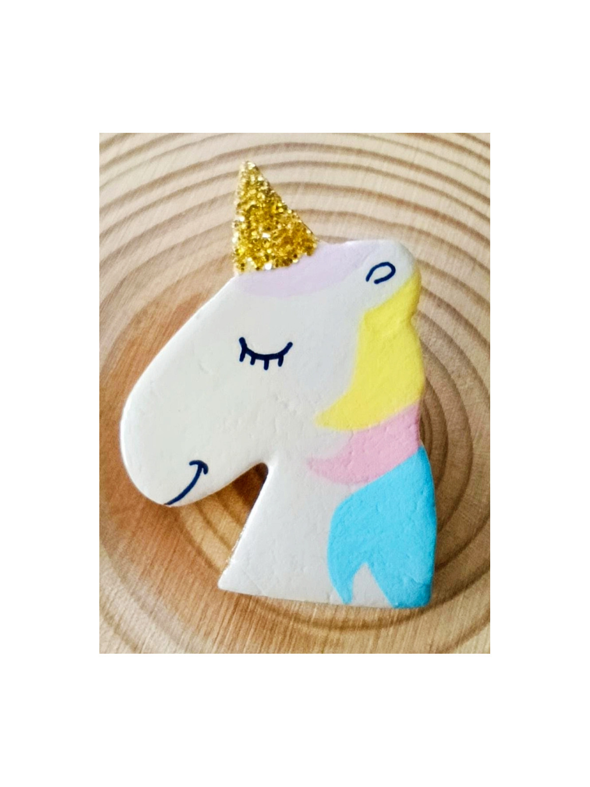 broche licorne en argile peint à la main