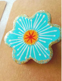 Broche fleur et cactus