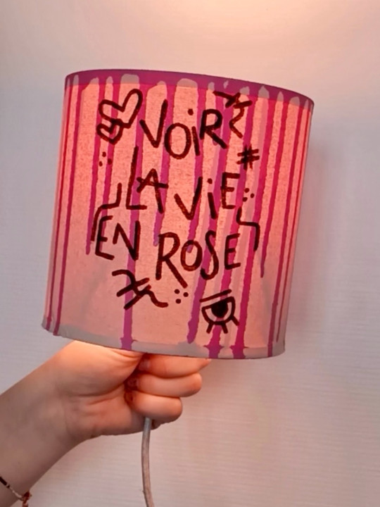 Abat-jour Voir la vie en rose