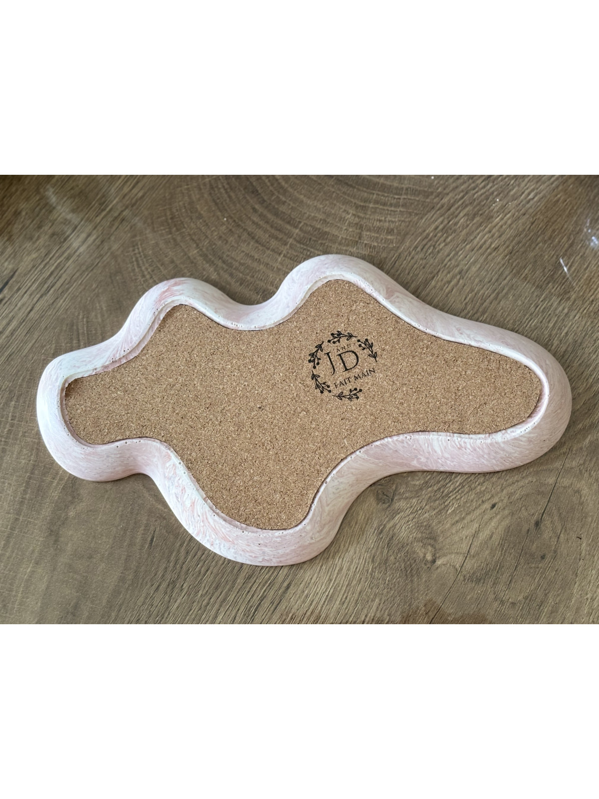 Grand plateau ondulé rosé