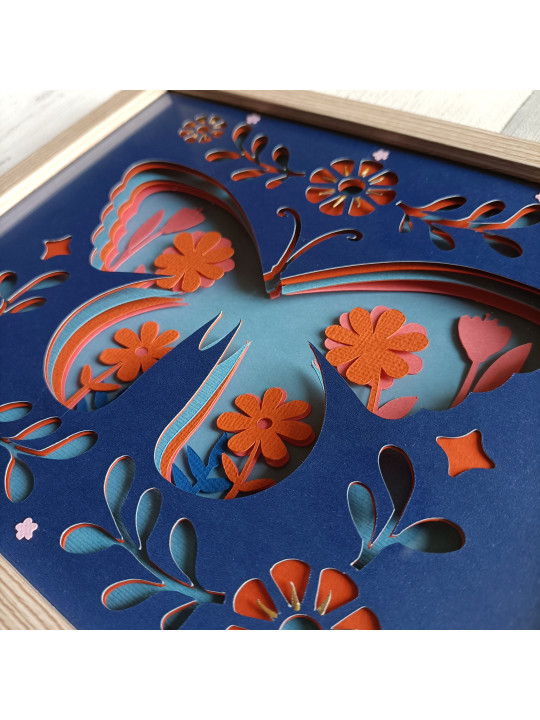 Cadre 3D papillon folk